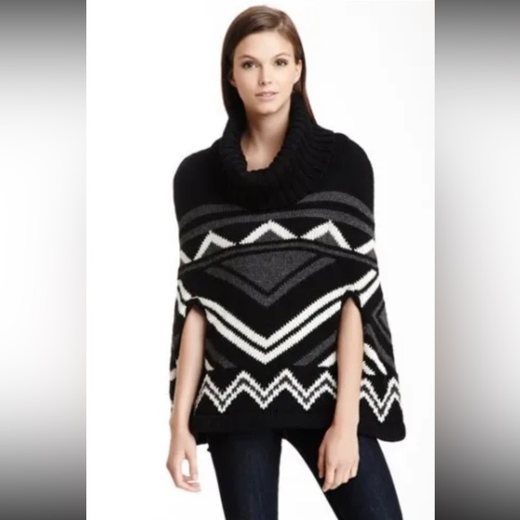🎉2X Host Pick!🎉 BCBG MaxAzria “Sian” Poncho - Picture 3 of 10